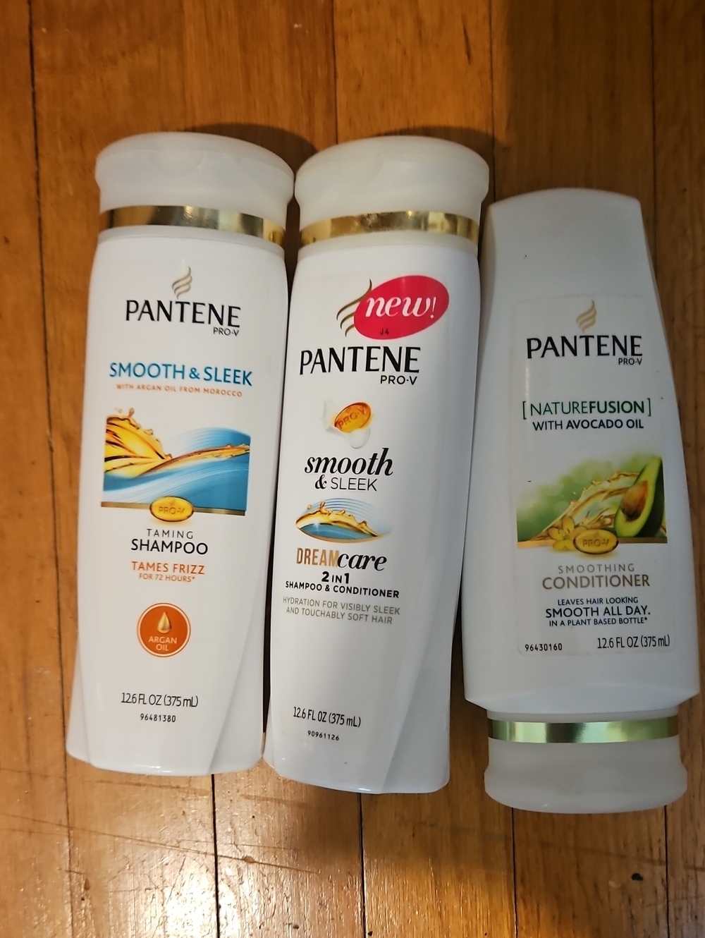 Pantene Smooth & Sleek Shampoo & Conditioner Set